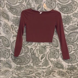 Cropped dark pink long sleeve